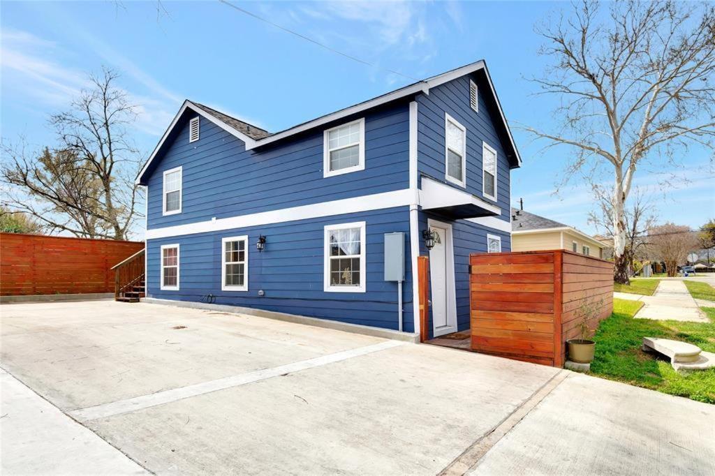 Super Cozy 2 Bedroom With Fast Wifi And Queen Bed Close To Downtown Houston!! Exterior photo