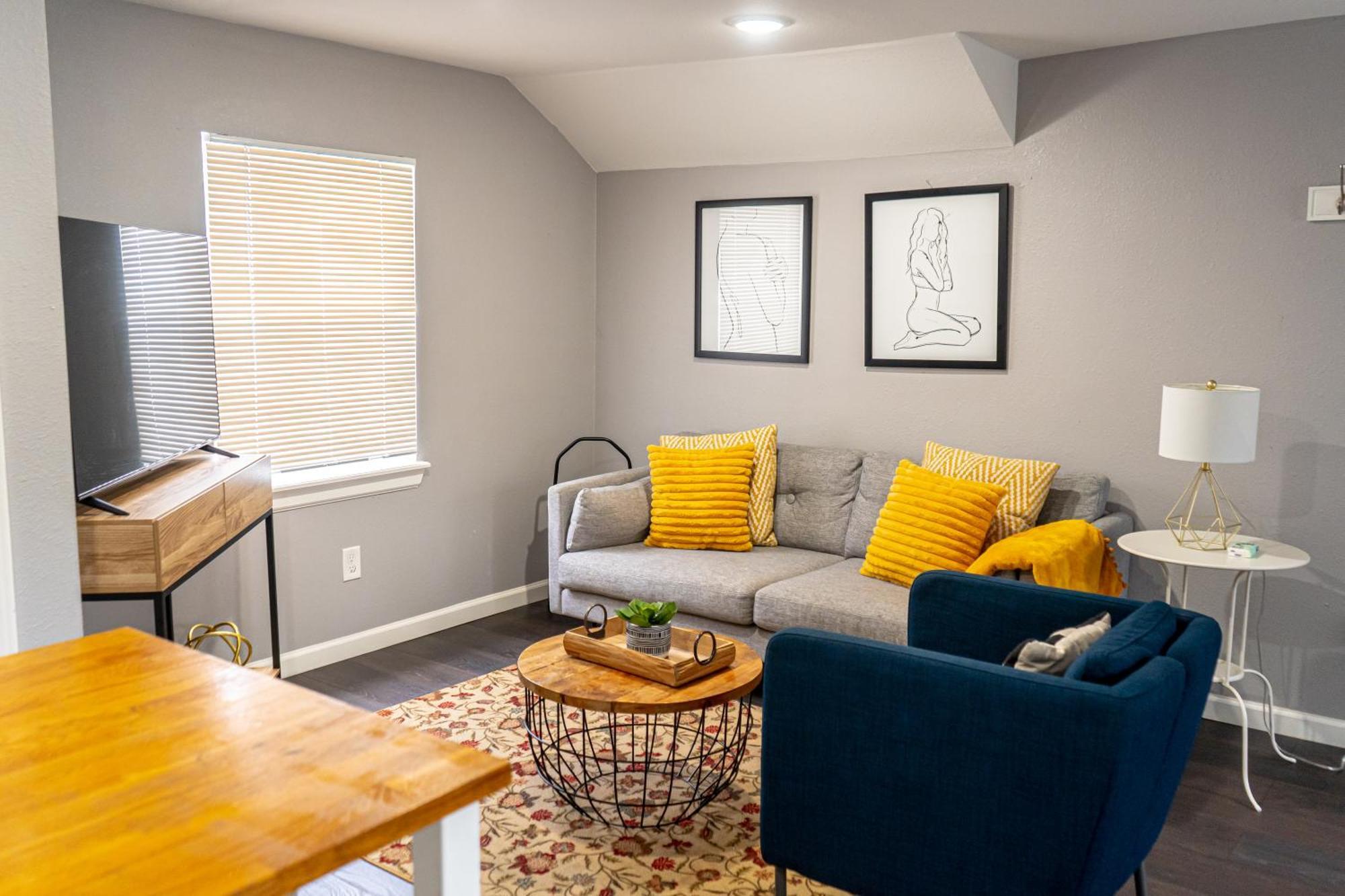 Super Cozy 2 Bedroom With Fast Wifi And Queen Bed Close To Downtown Houston!! Exterior photo